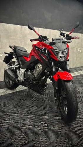CB Twister 2024 em estado de zero apenas 6.500km