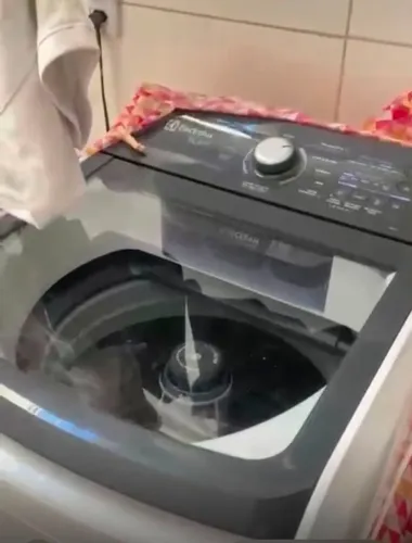 Maquina de lavar, Electrolux 14,5 kg. Novíssima.