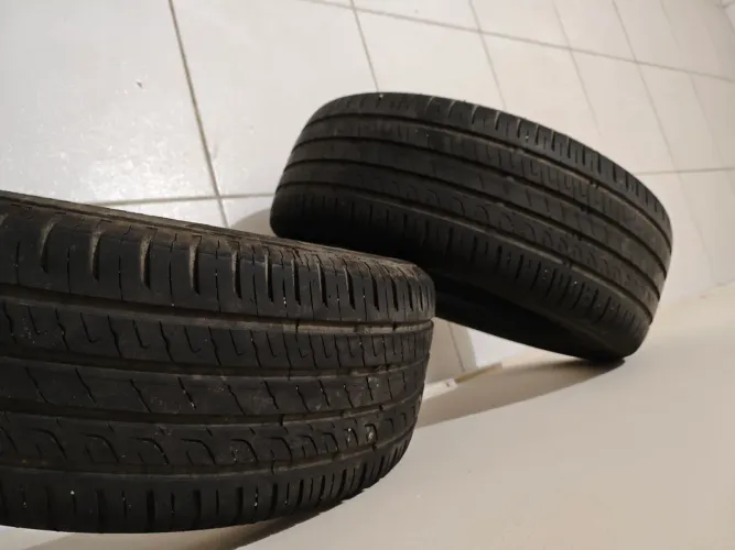 Par de Pneus Meia Vida 195 55 R15 Barum Bravuris 5HM by Continental