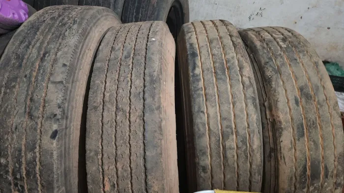 Pneu para caminhão