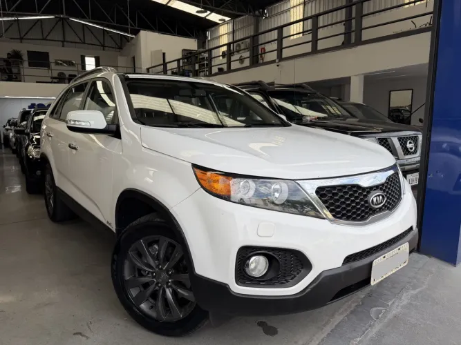 Kia Motors Sorento 3.5 V6 24V 278cv 4X4 Aut. 2012
