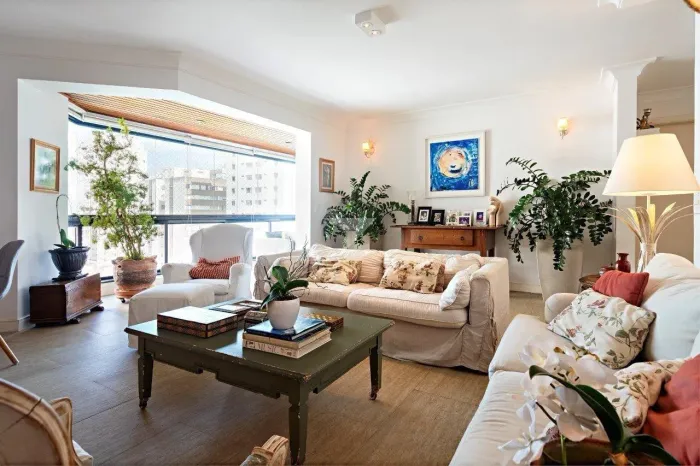Apartamento à venda em Moema Pássaros.