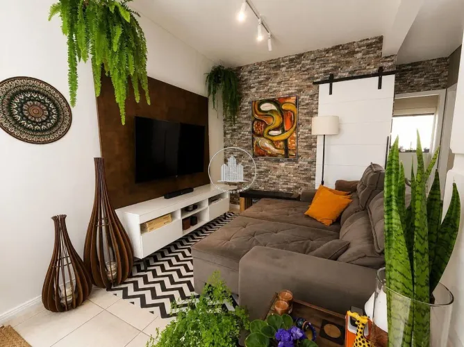 Casa comercial com 3 quartos e piscina