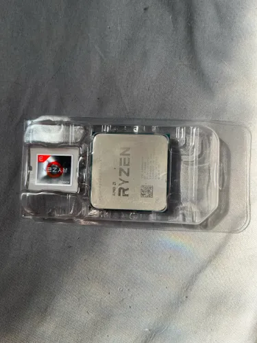 AMD Ryzen 3 3300X