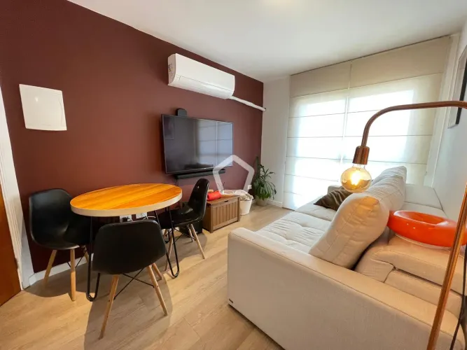 Apartamento à venda com 52m² no Condomínio Presidente, Jaguaré