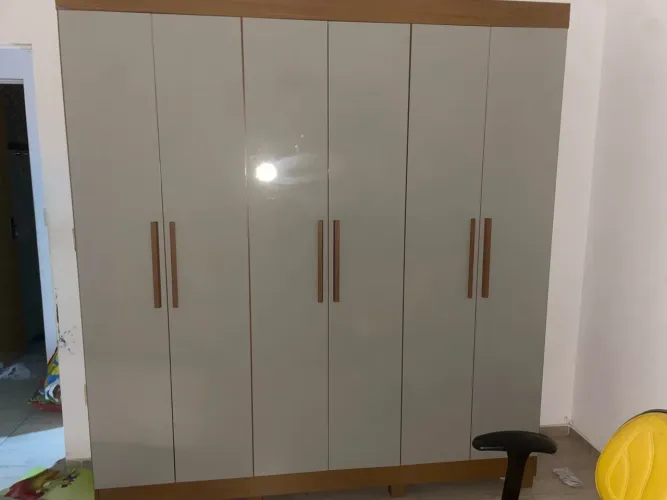 Guarda roupa novo!! Uma semana de uso