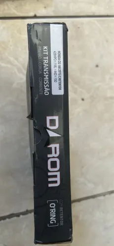 Vendo kit transmissão Darom com retentor, valor 140 reais.
