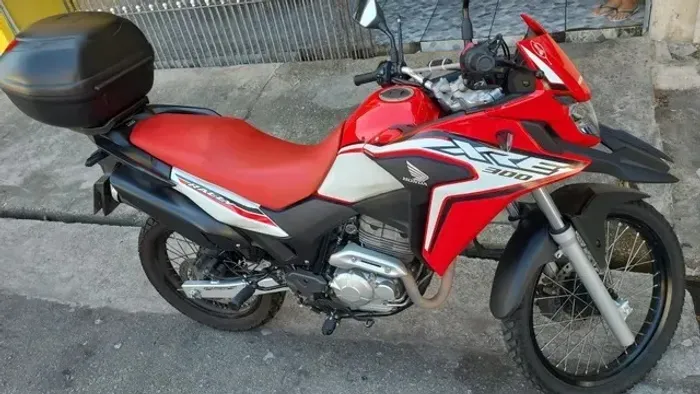 2021 Honda xre rally 300 filé ( financio/parcelo boleto)
