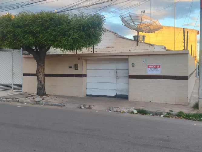 Casa à venda