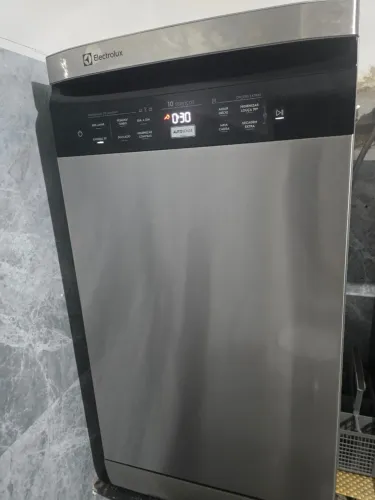 Vendo lava louça semi mova