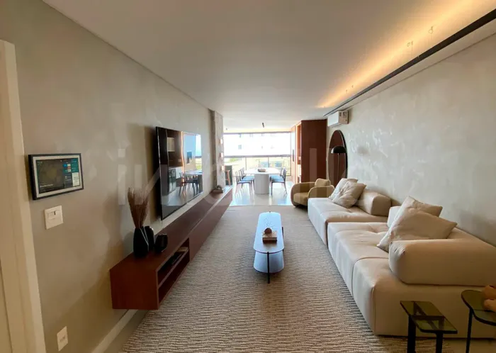 Apartamento no Edifício Surfers Paradise na Praia Brava