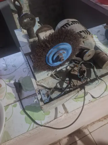 Vendo maquina de copia de chaves ,