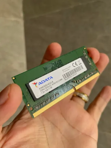 Memória RAM ADATA 4GB DDR4 3200MHz para Notebook 