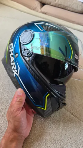 Capacete Shark Spartan Carbon - S. Guintoli