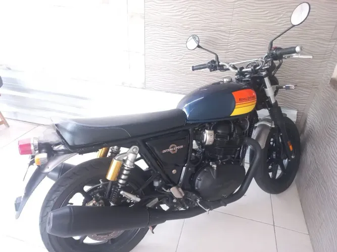 Moto Interceptor 650
