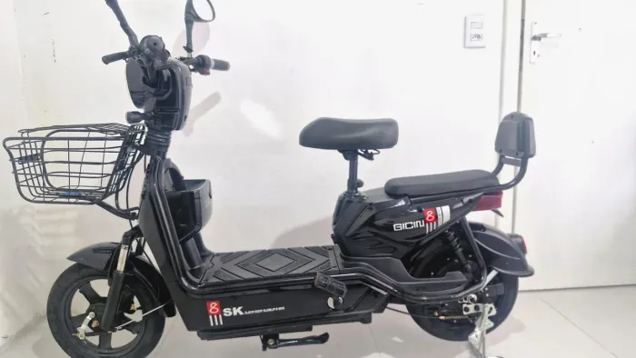 Bicicleta Elétrica / Scooter Elétrica Gicin SK 800W - Excelente Estado