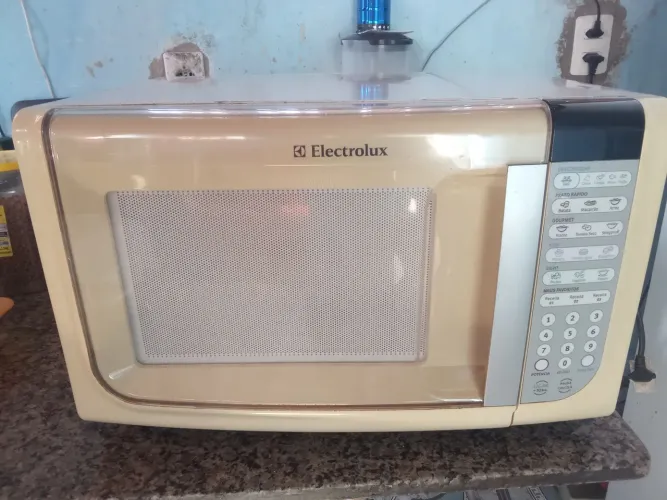 Microondas Eletrolux 31 litros 110 v
