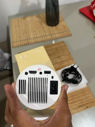 PROJETOR 4k HY300 NOVO NA CAIXA