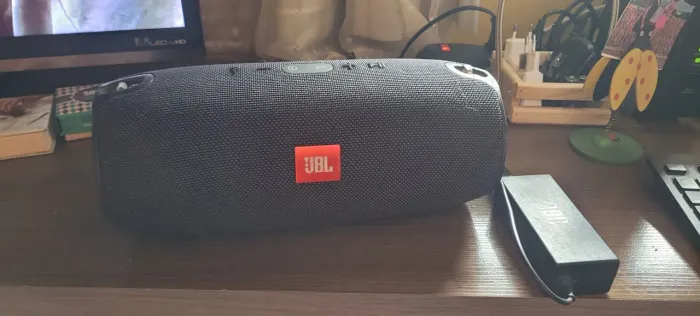 Caixa JBL Extreme ( original ) pra sai logo