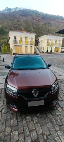 Renault Logan Authentique Hi-flex 1.0 16V 4P 2014