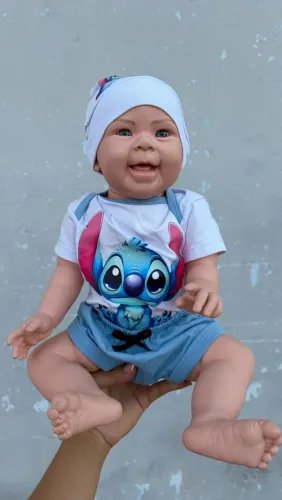 Boneco reborn