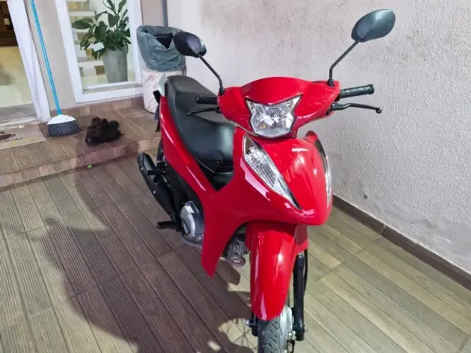 OPORTUNIDADE! HONDA BIZ 125 ES 2025 - EXCELENTE ESTADO / ÚNICA DONA