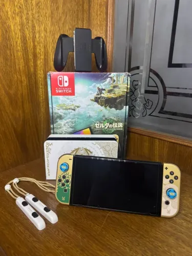 NS Oled Edição Zelda (Desbloqueado) 256GB