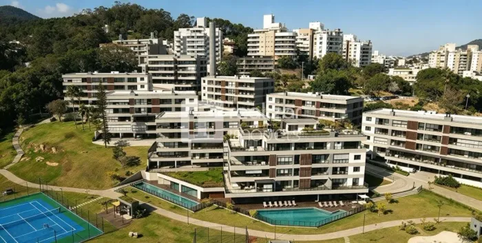 Apartamento de alto padrão de3 suítes no bairro Joao paulo em Florianópolis