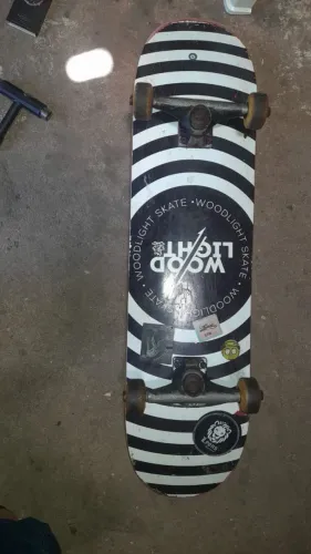Skate Black Sheep E Chave T e rolamentos novos 