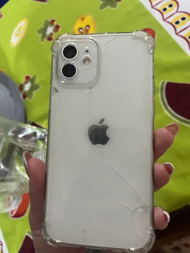 iPhone 12 normal 