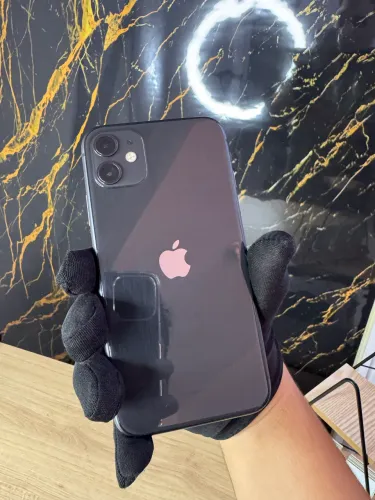 iPhone 11 64gb todo original.