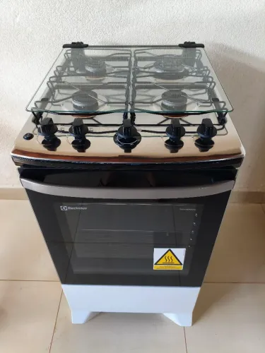 Fogão Elétrolux vaporbacke tripla chama 4b-Novissimo