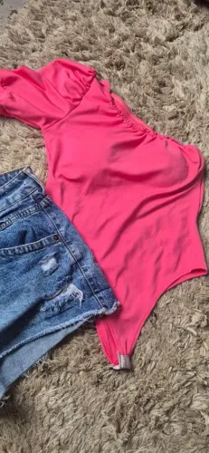 BODY ROSA PINK OMBRO SÓ
