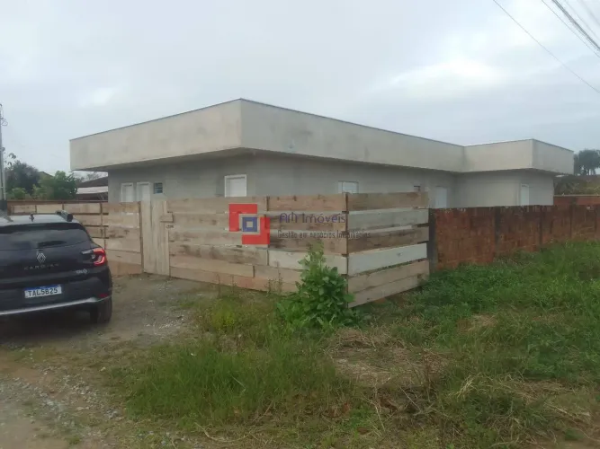 PONTO COMERCIAL E OUTROS EM BALNEÁRIO BARRA DO SUL.