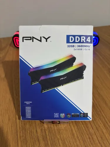 Memória RAM DDR4 PNY XLR8 32GB (2x16GB), 3600mhz, CL18, NOVA LACRADA