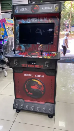 Fliperama arcade multijogos em otimo estado