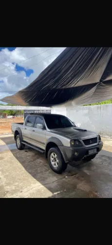 Mitsubishi L200 GLS 2.5 4X4 CD Diesel 2005