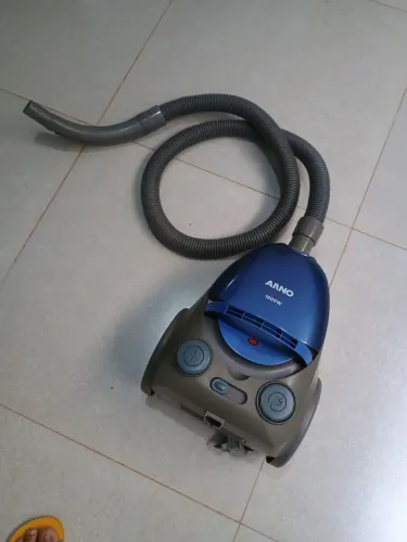 Vendo aspirador de pó da marca Arno