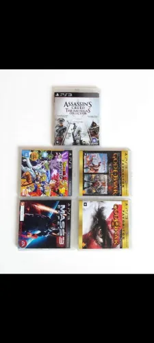 Combo 5 Jogos PS3 - God of War 3 + GoW Collection + DBZ + Assassin's Creed + Mass Effect