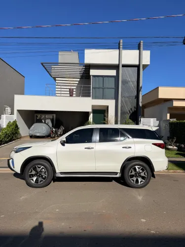 Toyota Hilux SW4 SRX Diamo. 4X4 2.8 TB DIE AUT 2020