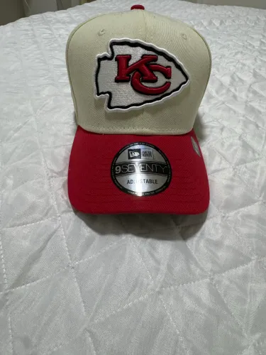 Boné New Era NFL x Bob esponja Kansas city chiefs