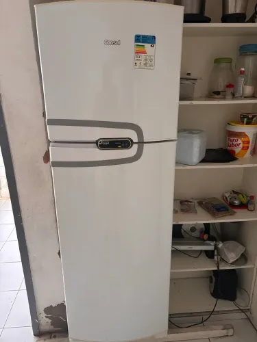 Geladeira cônsul 