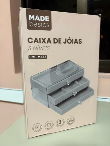 Porta Jóias de 3 Níveis na Cor Bege/ Gavetas para Jóias
