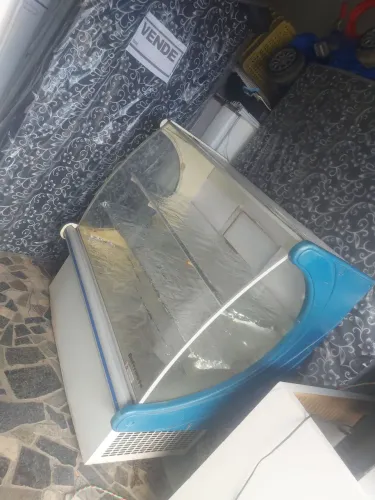 Vende se frezer espositor para comércio 
