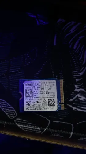 HD NVMe WDC 256gb SSD PCIe Gen3x4