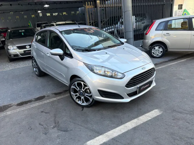 Ford Fiesta 1.5 16V Flex Mec. 5P 2016