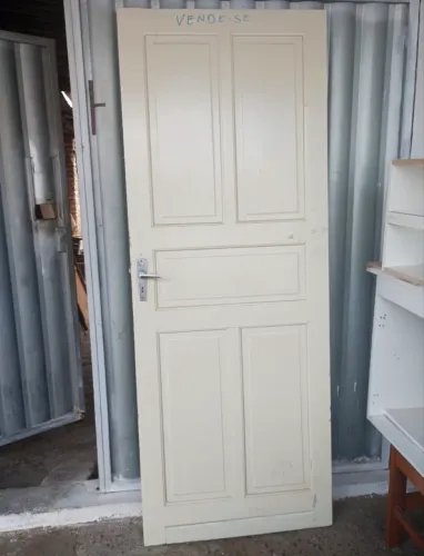 Porta maciça 80cm