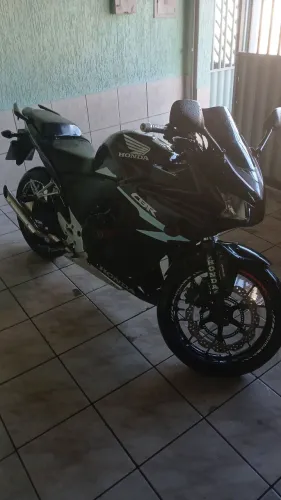 CBR 500 X CARENADA IMPECÁVEL