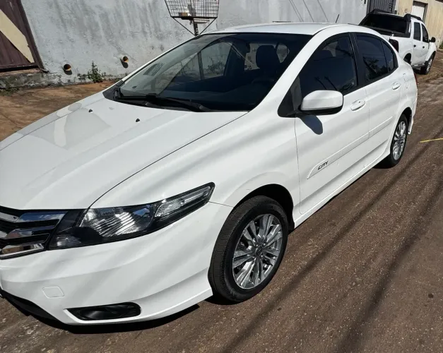 Honda City Sedan DX 1.5 Flex 16V Mec. 2013