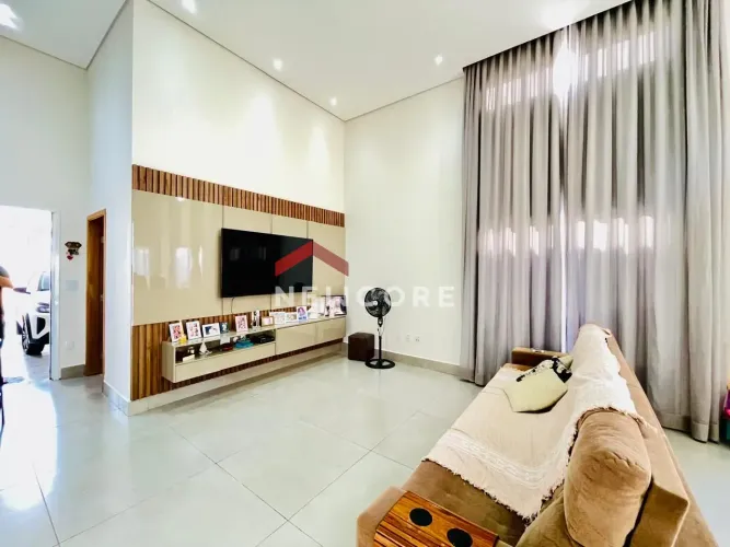 Casa de condomínio em Rodovia Engenheiro João Baptista Cabral Renno - Residencial Tamboré